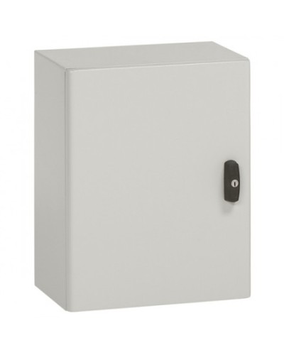 Щит навесной Legrand 035509 в Ноябрьске Щиты электрические Pintop.ru